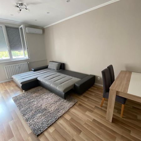 M3 Zuglo Apartment Будапеща Екстериор снимка